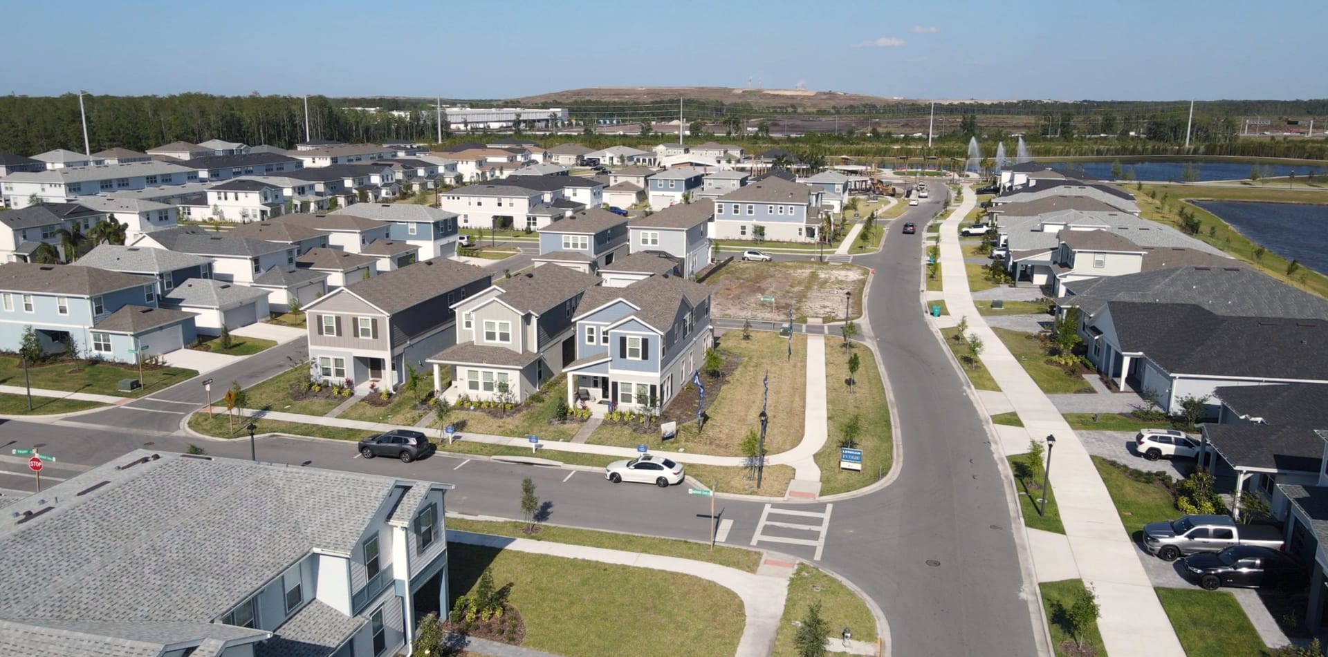 Comunidad de casas nuevas en construcción en la Florida Central